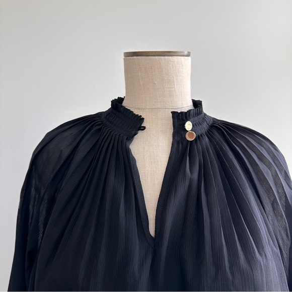 Tuckernuck Marie Oliver Arden Blouse in Black S - Picture 5 of 10
